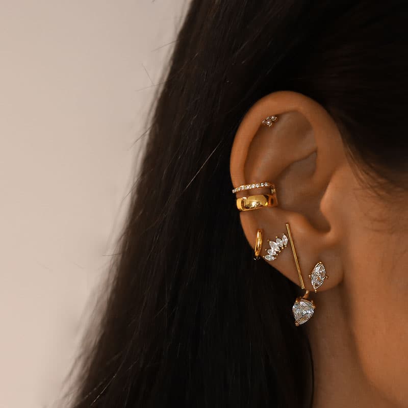 earcuff en acier inoxydable a 2 anneaux dont un serti de zircon