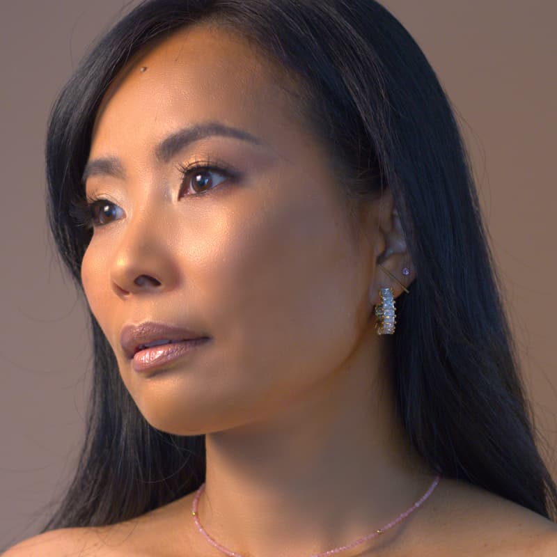 Créoles dorées serties de Zircons blancs rectangulaires en acier inoxydable